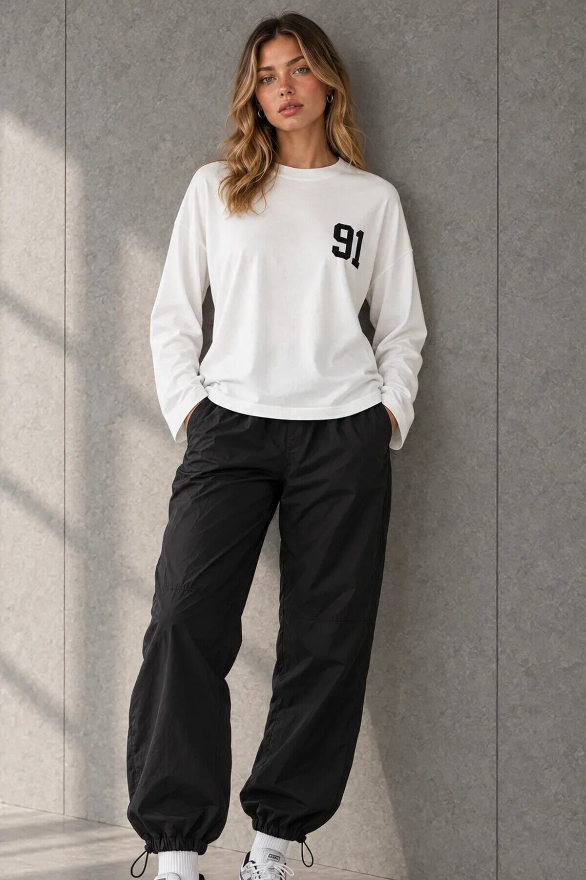 12693 Bisiklet Yaka Baskılı Sweat Ekru