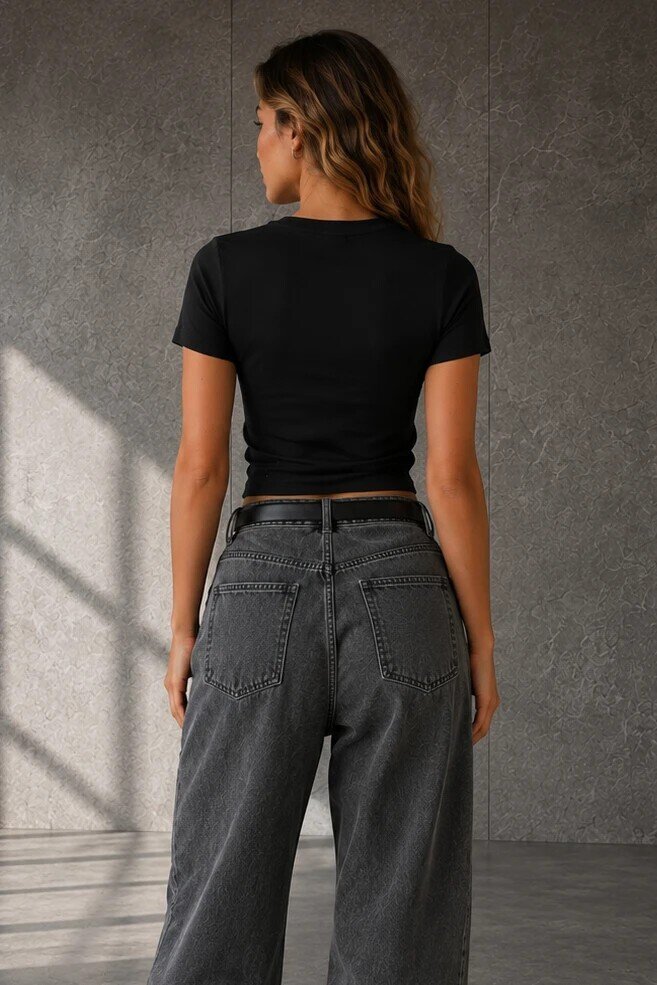25595 Bisiklet Yaka Crop Siyah
