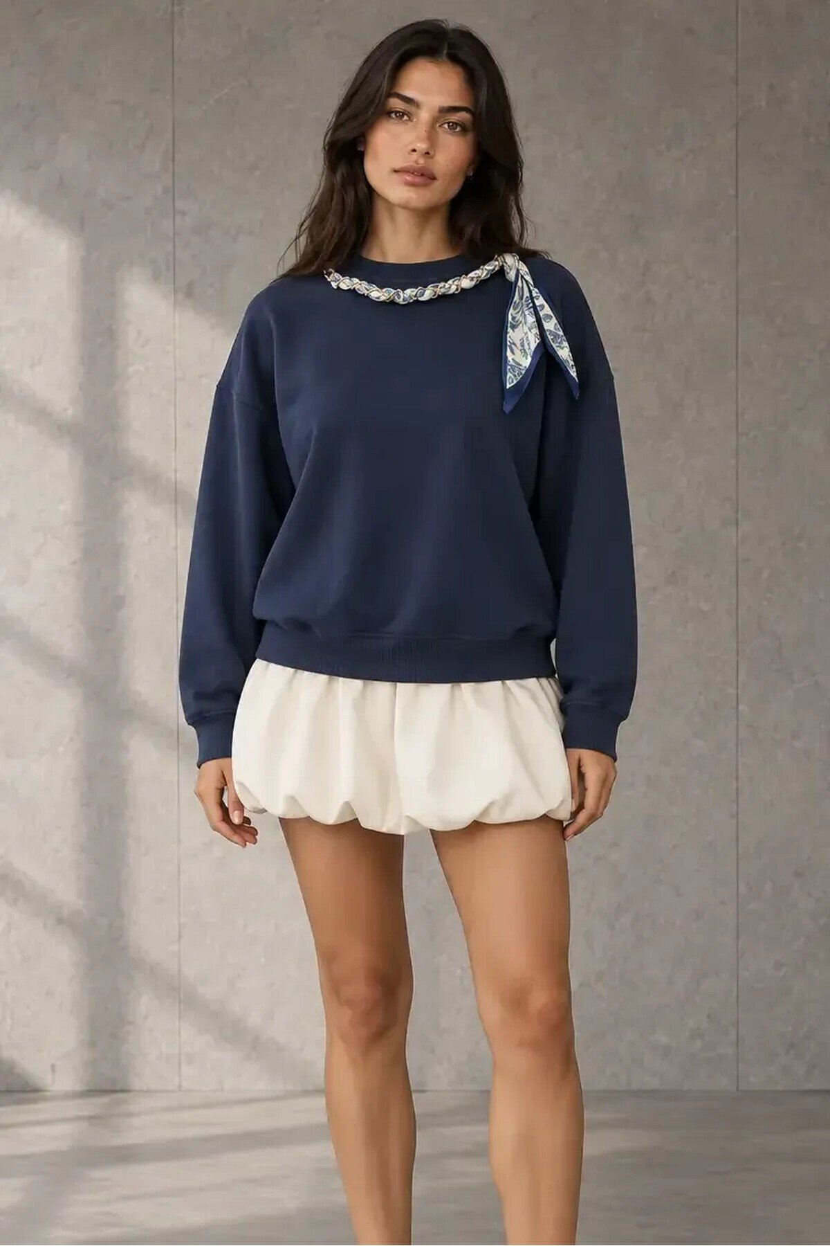 2771 Yakası Fularlı Sweat Lacivert