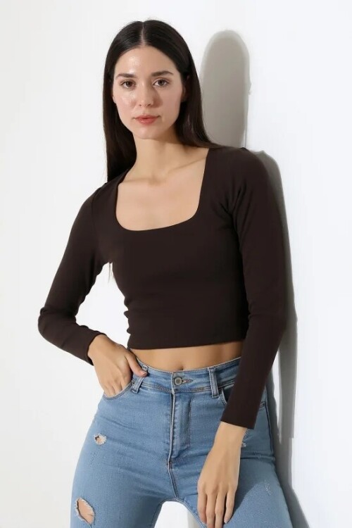 21650 Kare Yaka Crop Kahve