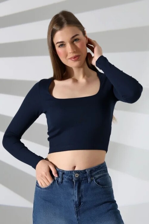 21650 Kare Yaka Crop Lacivert