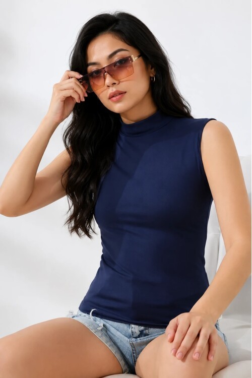 21757 Balıkçı Yaka Kolsuz Bluz Lacivert