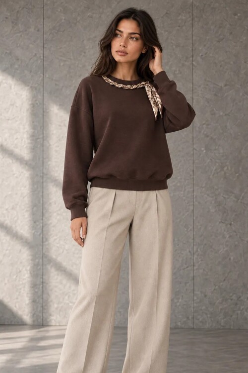 2771 Yakası Fularlı Sweat Acı Kahve
