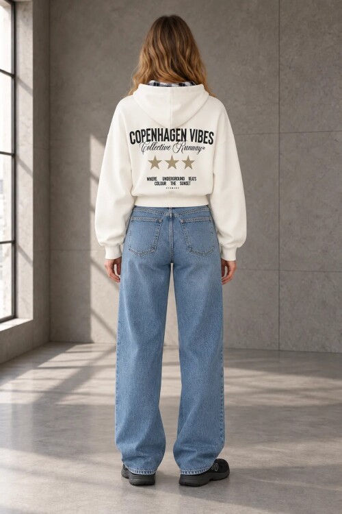 3364 Yazı Baskılı Sweat Ekru