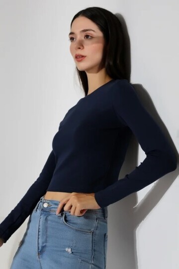 21651 Bisiklet Yaka Crop Lacivert