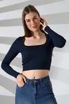 21650 Kare Yaka Crop Lacivert